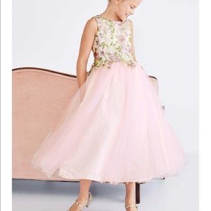 Chasing Fireflies Cascading Embroidered Flowers Dress - Size 4